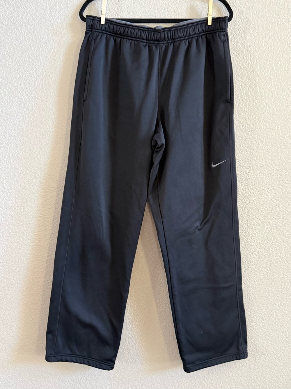 Nike Therma-Fit Black Men's Jogger Sweatpants with Silver Swoosh